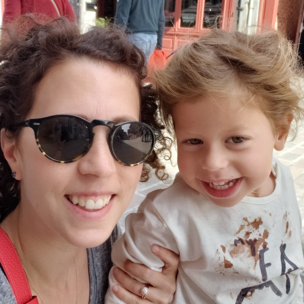 Meet your Posher, Chaya